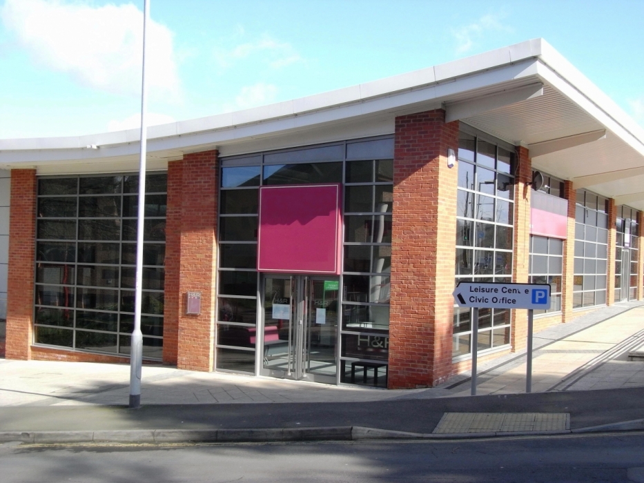 Commercial Property Office Buildings, Retail Properties RETAIL